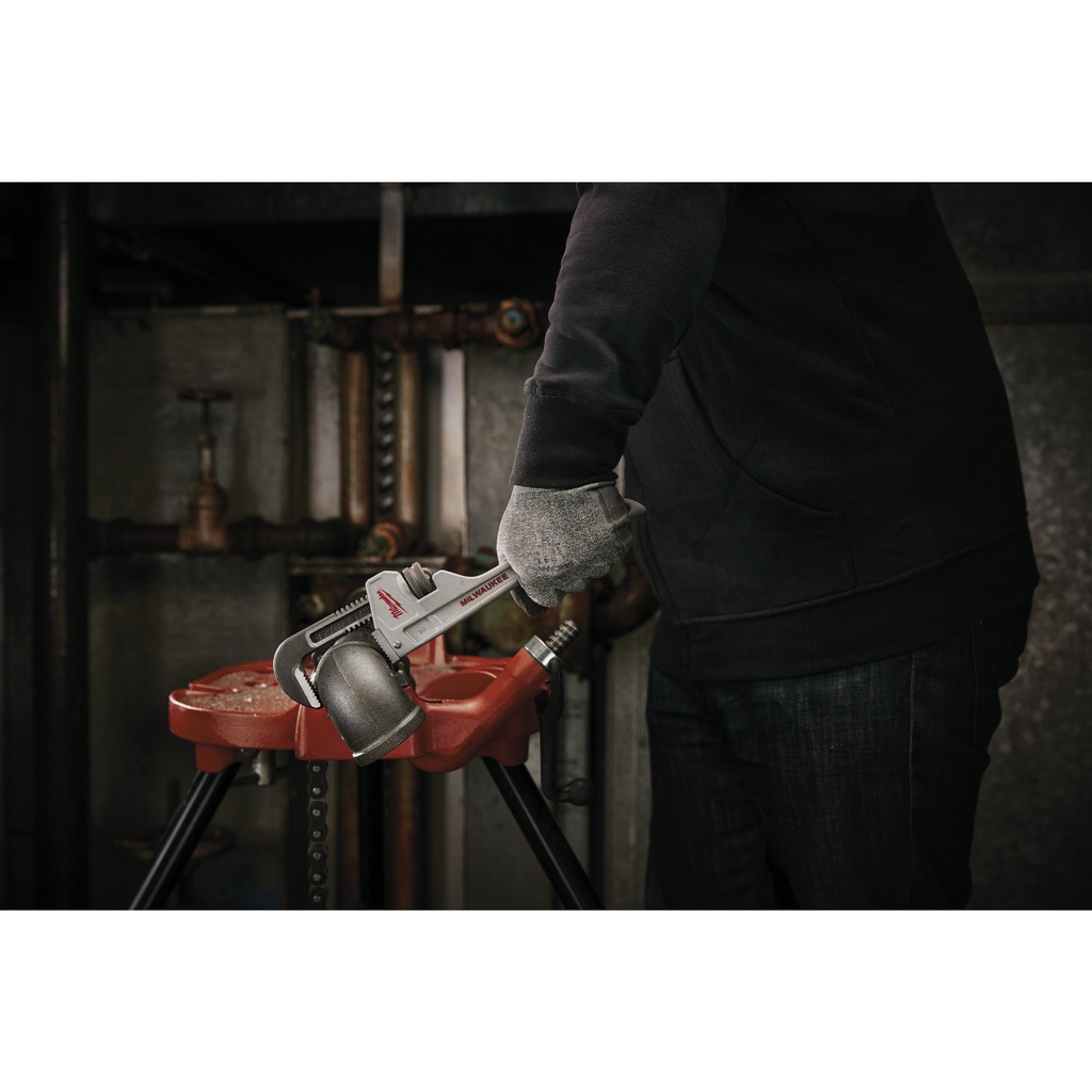 Klucze_nastawne_do_rur_Milwaukee_10"_Aluminium_Pipe_Wrench_1