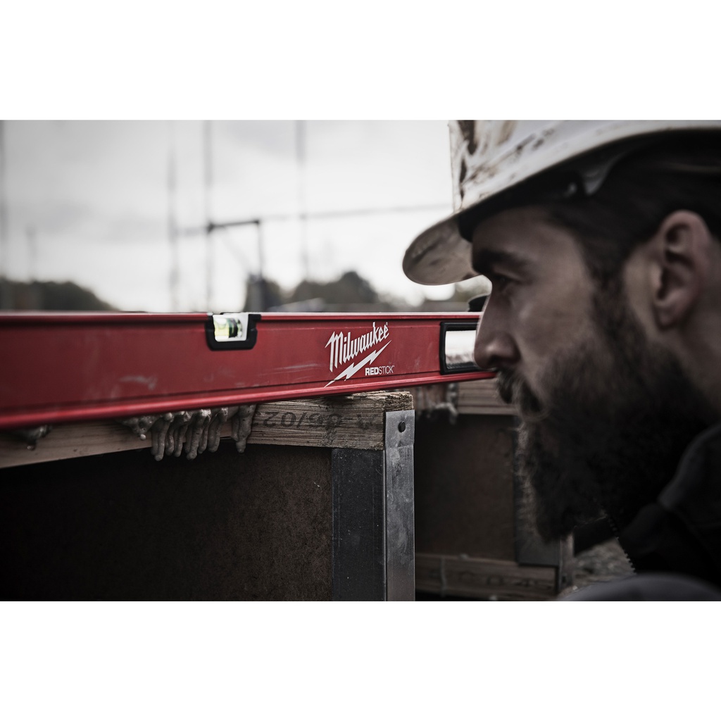 Poziomice_REDSTICK™_Backbone_Milwaukee_REDSTICK_Backbone_Box_Level_200_cm_1