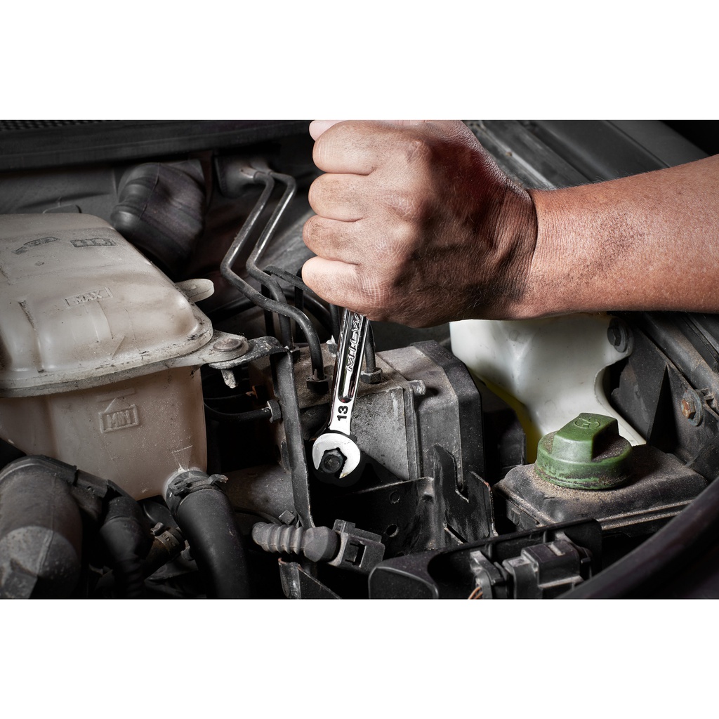 Zestawy_kluczy_płasko-oczkowych_z_grzechotką_MAX_BITE™_Milwaukee_15_pc_Maxbite_Ratchet_Metric_Combination_Spanner_Set_-_1_pc_1