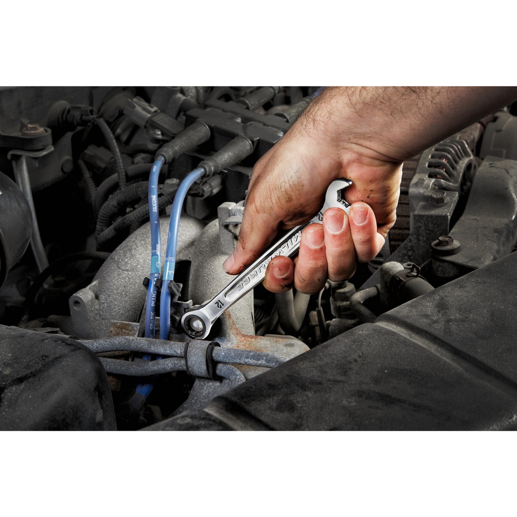 Zestawy_kluczy_płasko-oczkowych_z_grzechotką_MAX_BITE™_Milwaukee_15_pc_Maxbite_Ratchet_Metric_Combination_Spanner_Set_-_1_pc_7