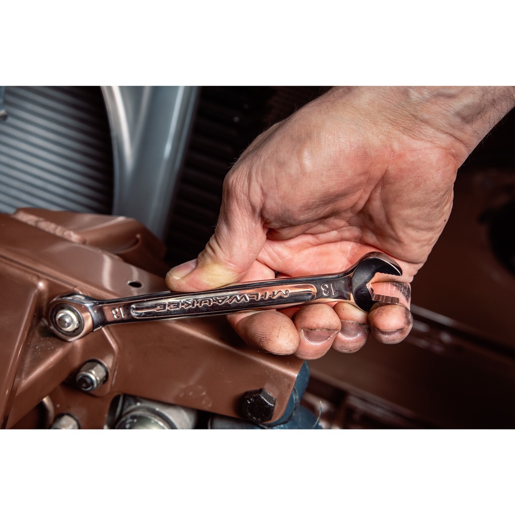 Klucze_płasko-oczkowe_z_grzechotką_MAX_BITE™_Milwaukee_Maxbite_Ratcheting_Metric_Combination_Spanner_13mm_-_1pc_1