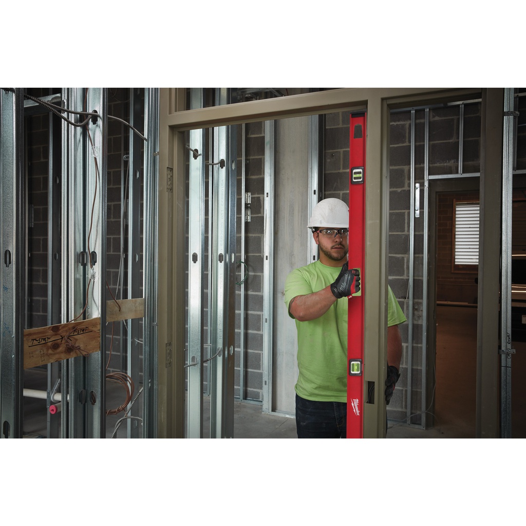 Poziomice_dwuteowe_I-beam_Milwaukee_I-Beam_Level_Magnetic_-_200_cm_1