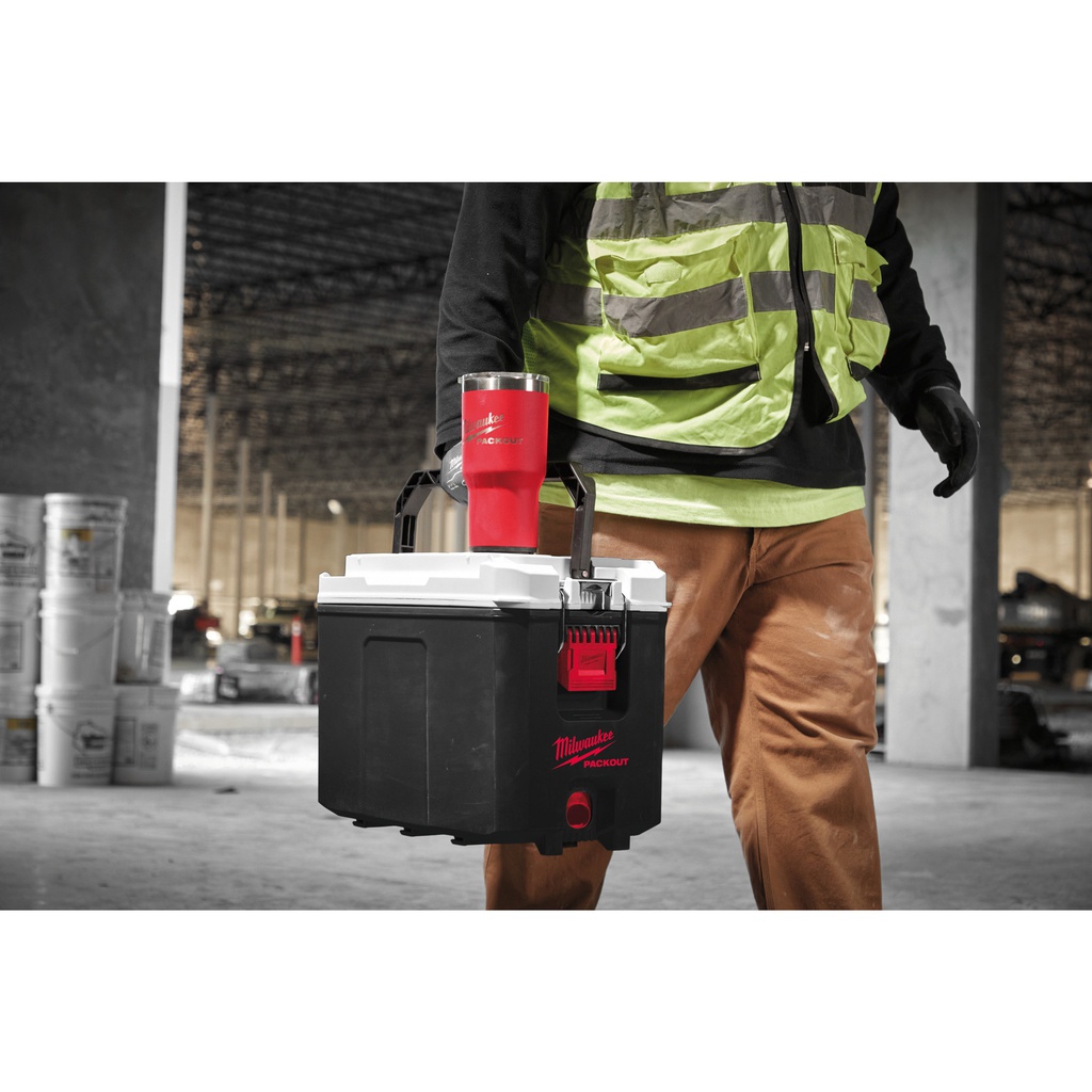 Kubki_PACKOUT™_Milwaukee_Packout_Tumbler_887_ml_Red_7