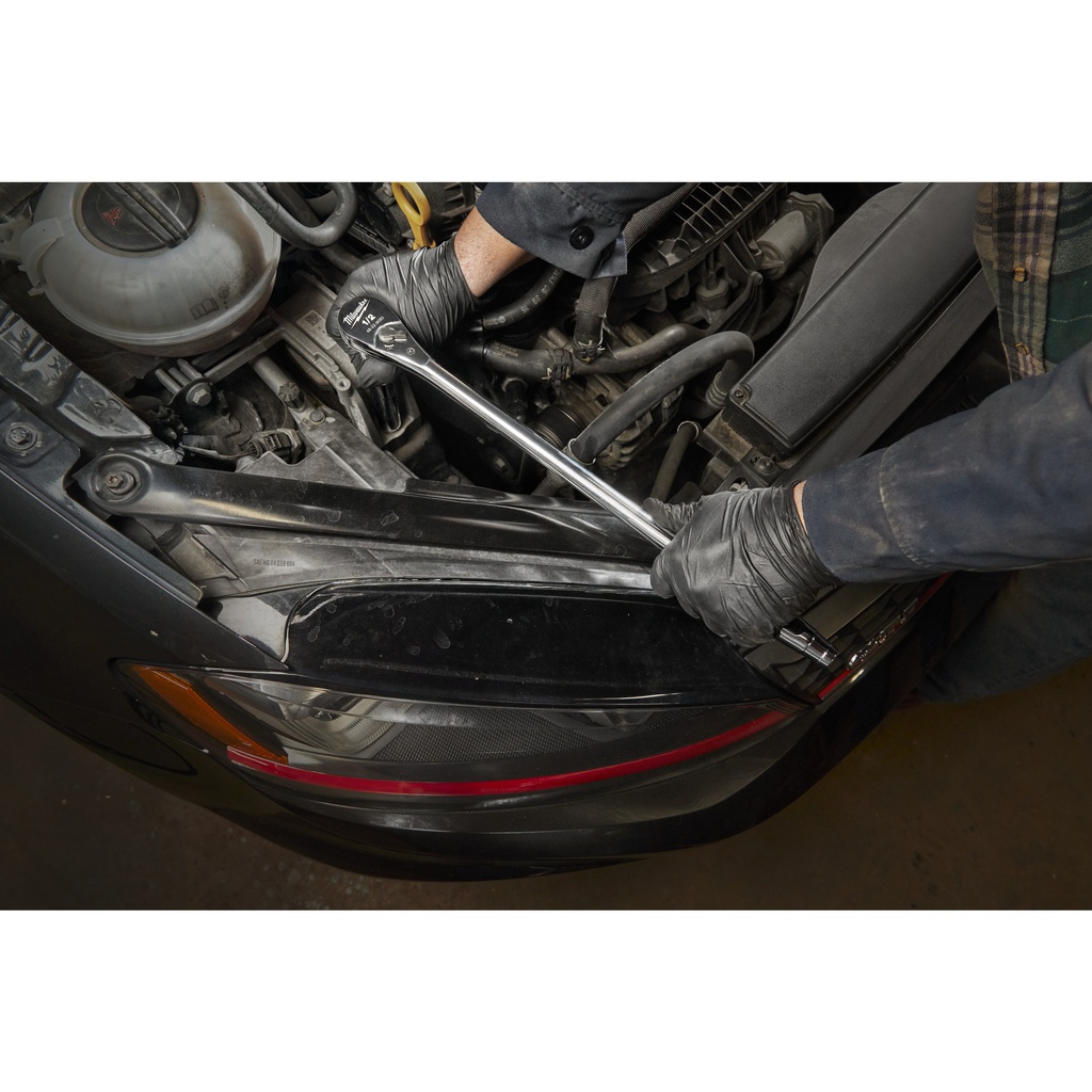 Milwaukee_1/2"_Drive_Long_Ratchet_2