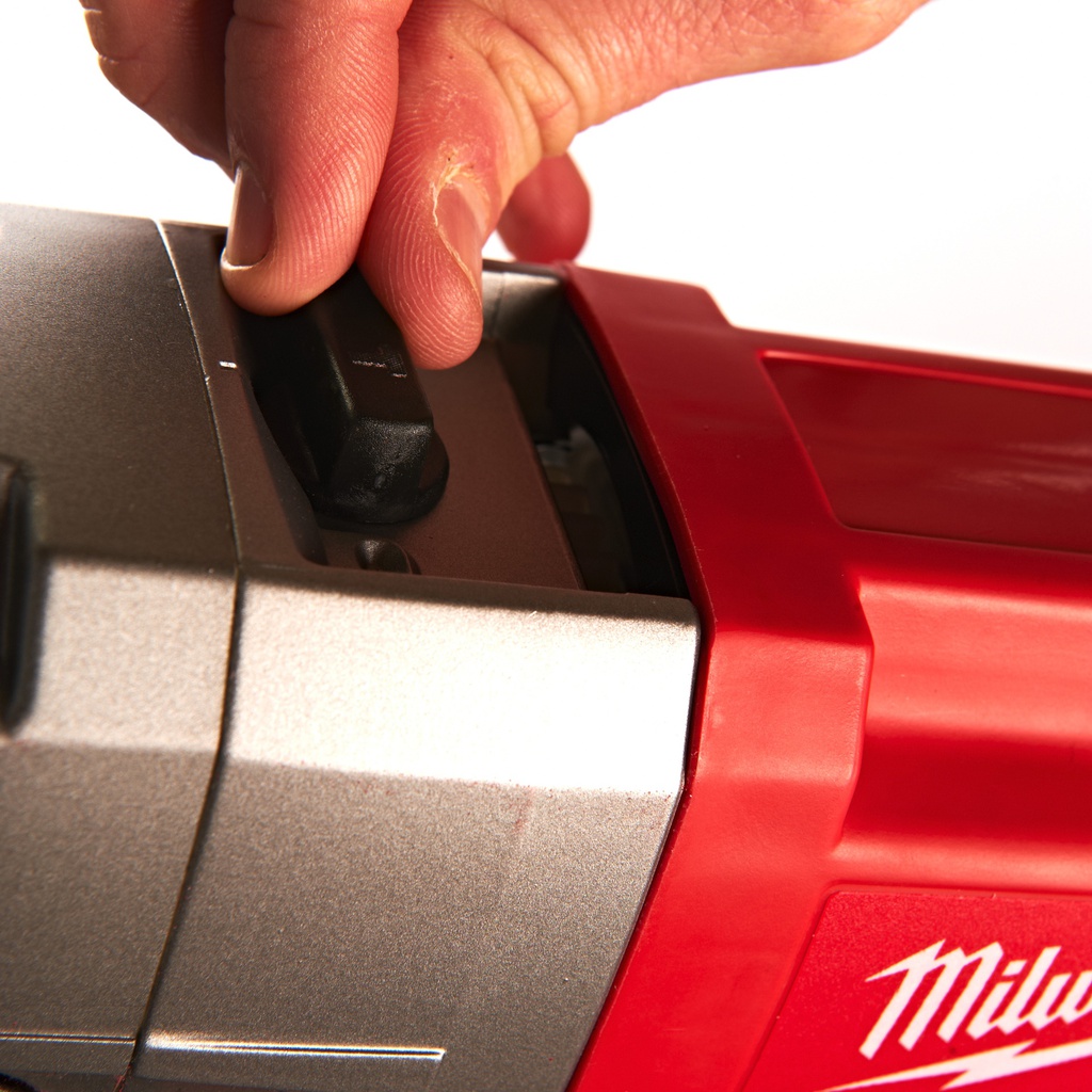 2-biegowa_wiertarka_udarowa_o_mocy_1010W_Milwaukee_SB_2-35_D_2