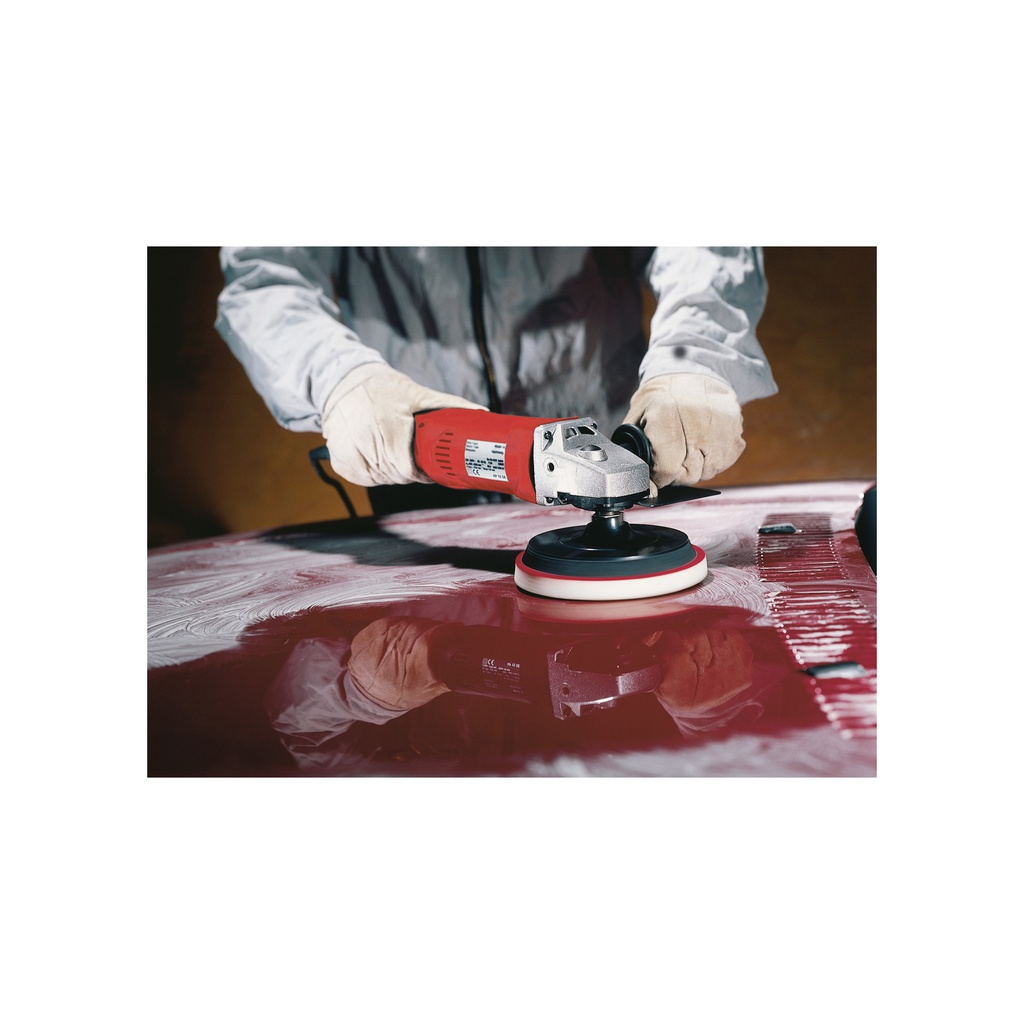 Polerka_o_mocy_1200W_z_bezstopniową_regulacją_Milwaukee_AP_12_E_1