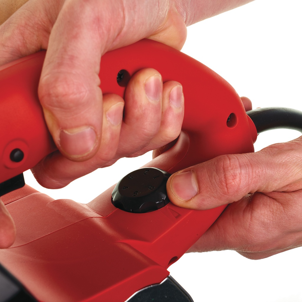 Szlifierka_taśmowa_4″_(100_mm)_Milwaukee_BS_100_LE_6