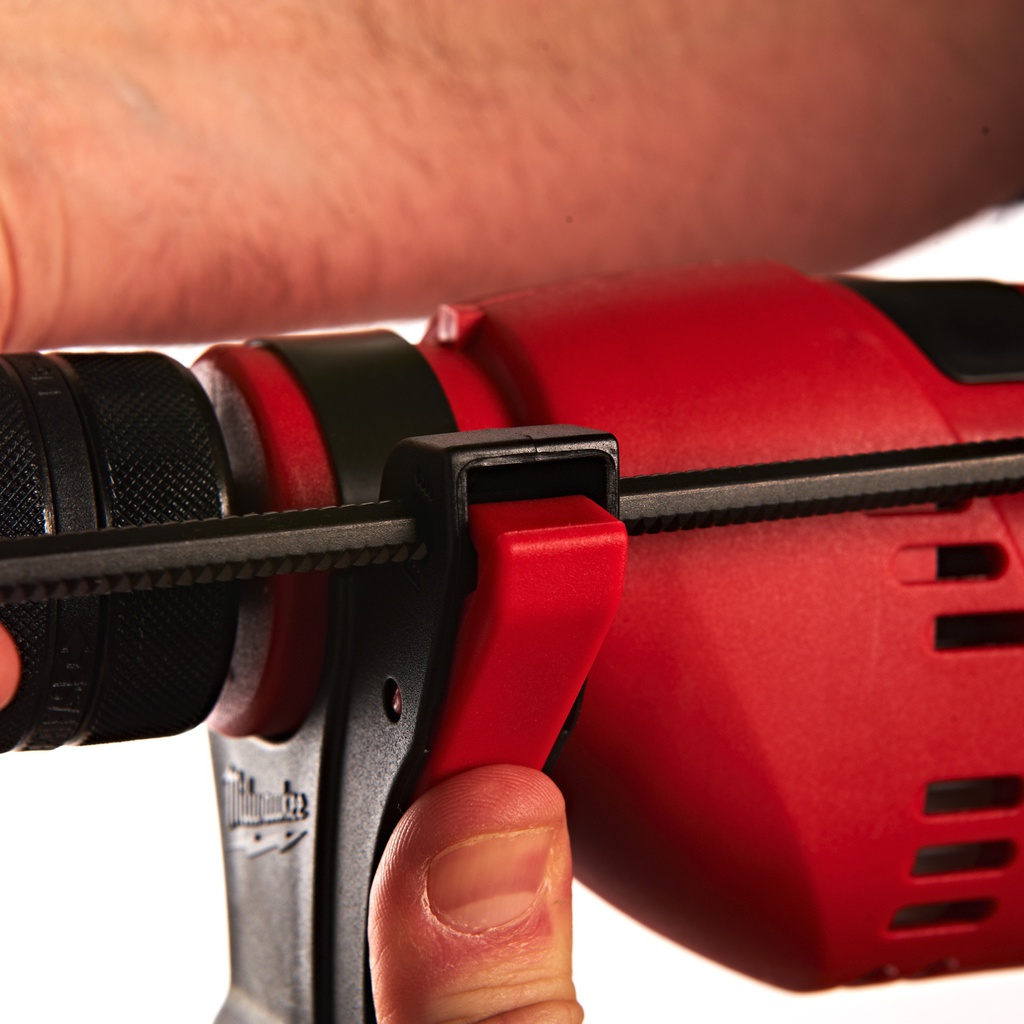 1-biegowa_wiertarka_o_mocy_630W_Milwaukee_DE_13_RP_4