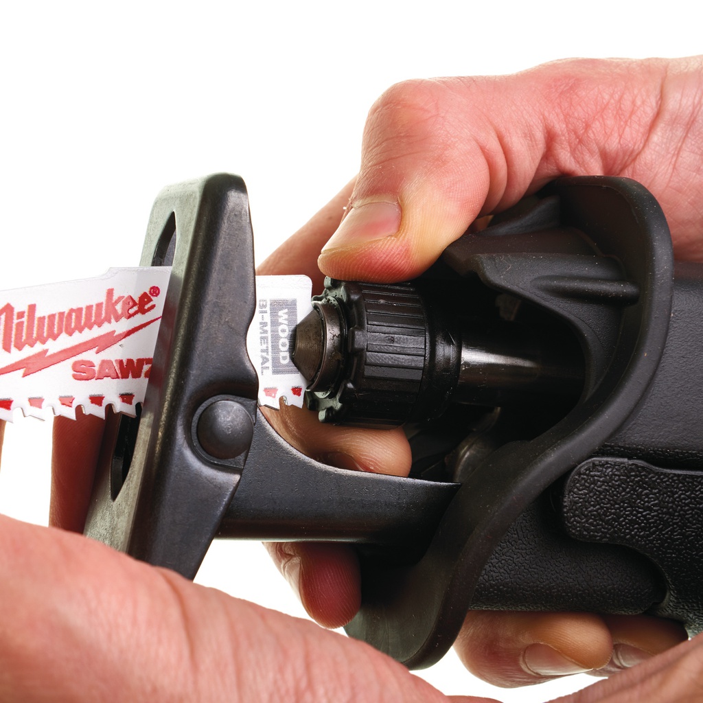 M28™_Piła_szablasta_Milwaukee_HD28_SX-0_3
