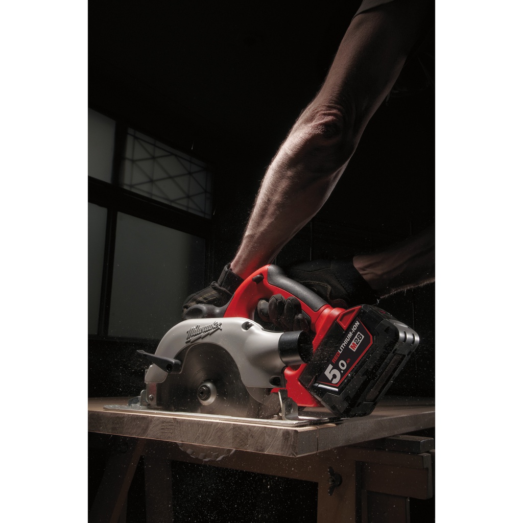 M28™_Heavy_Duty_pilarka_tarczowa_Milwaukee_HD28_CS-0_2