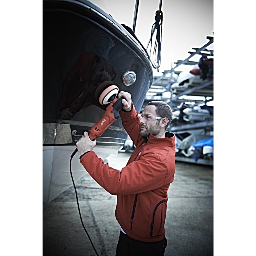 Polerka_o_mocy_1450W_Milwaukee_AP_14-2_200_E_6