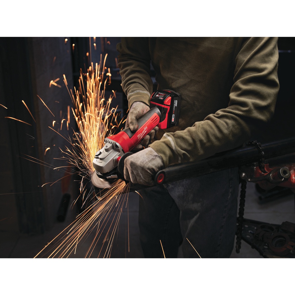 M18™_Heavy_Duty_szlifierka_kątowa_125_mm_Milwaukee_HD18_AG-125-402C_1