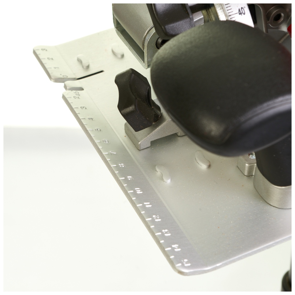 Pilarka_tarczowa_235_(głębokość_cięcia_85_mm)_Milwaukee_CS_85_SB_5