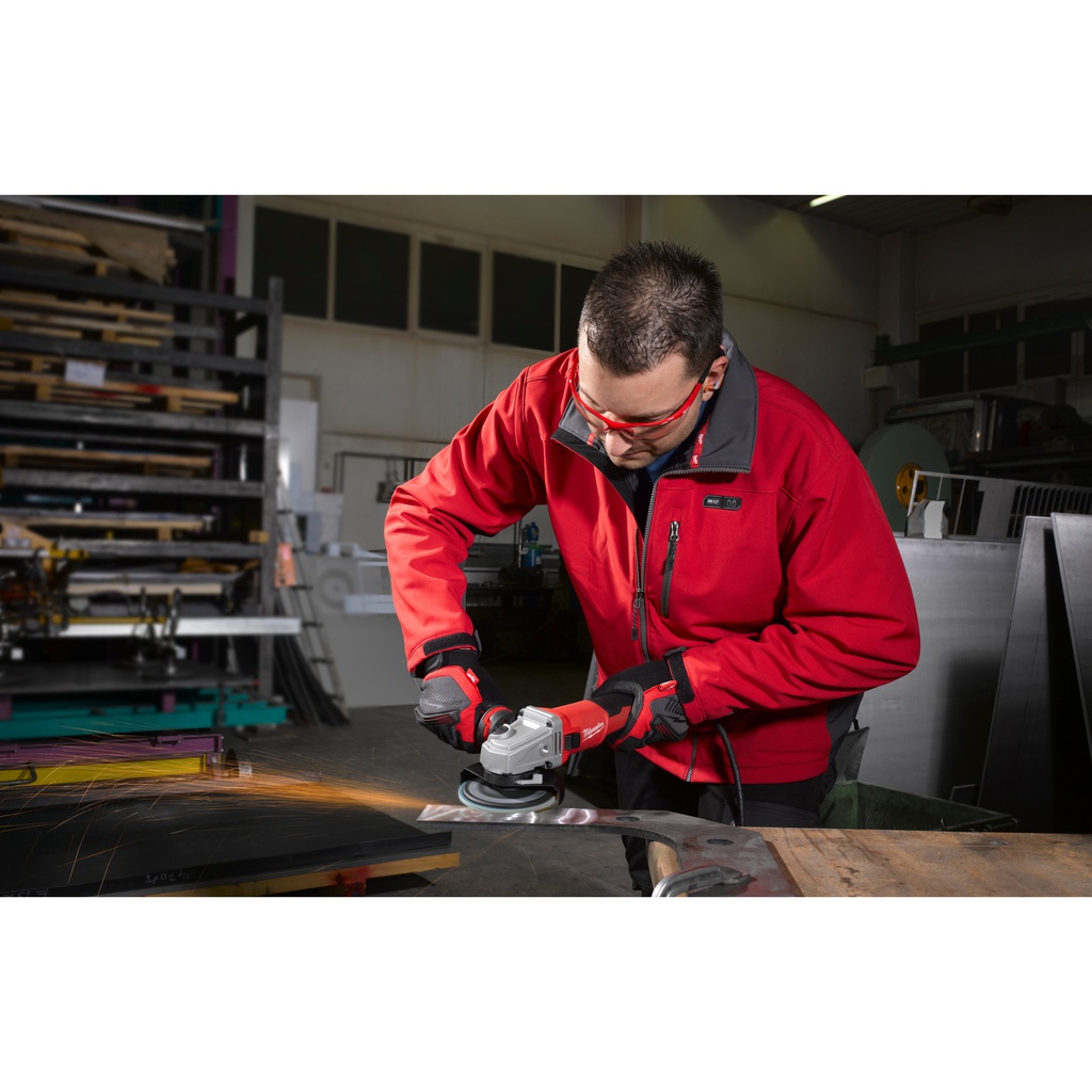 Szlifierka_kątowa_o_mocy_1250W_Milwaukee_AGV_13-125_XE_3