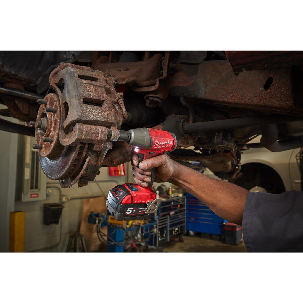 M18_FUEL™_ONE-KEY™_Klucz_udarowy_1/2˝_z_pierścieniem_ciernym_Milwaukee_M18_ONEIWF12-502X_2