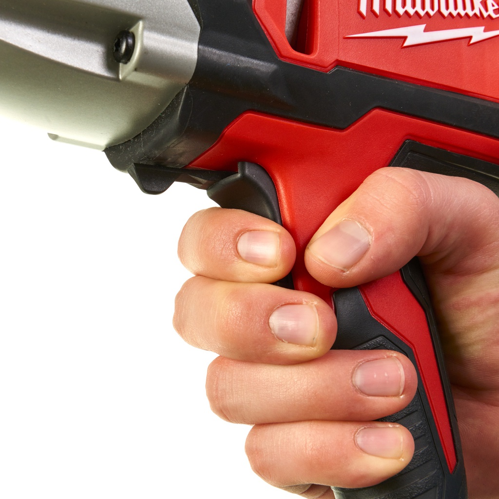 Klucz_udarowy_½″_Milwaukee_IPWE_400_R_4