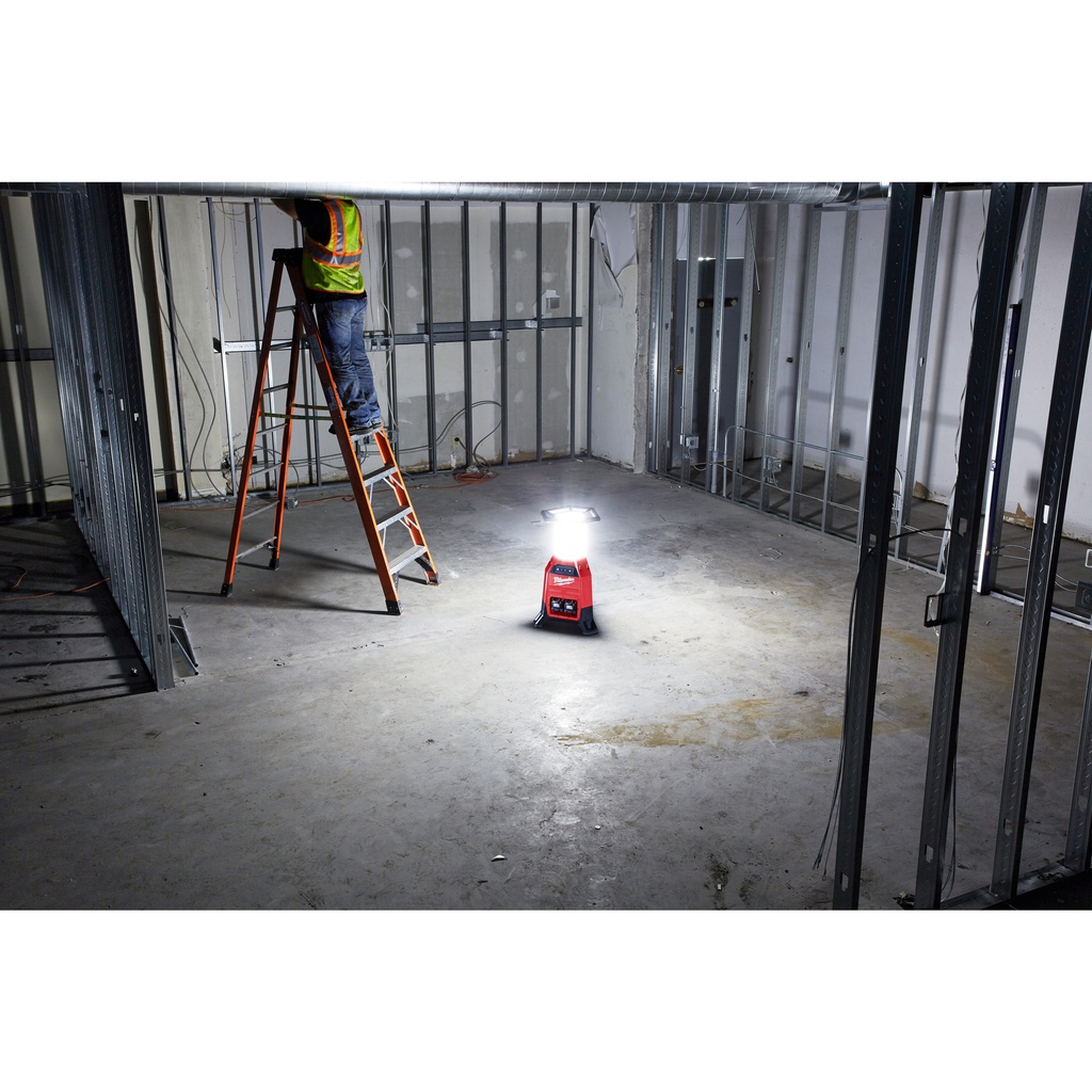 M18™_ONE-KEY™_Lampa_strefowa_LED_Milwaukee_M18_ONESLDP-0_9