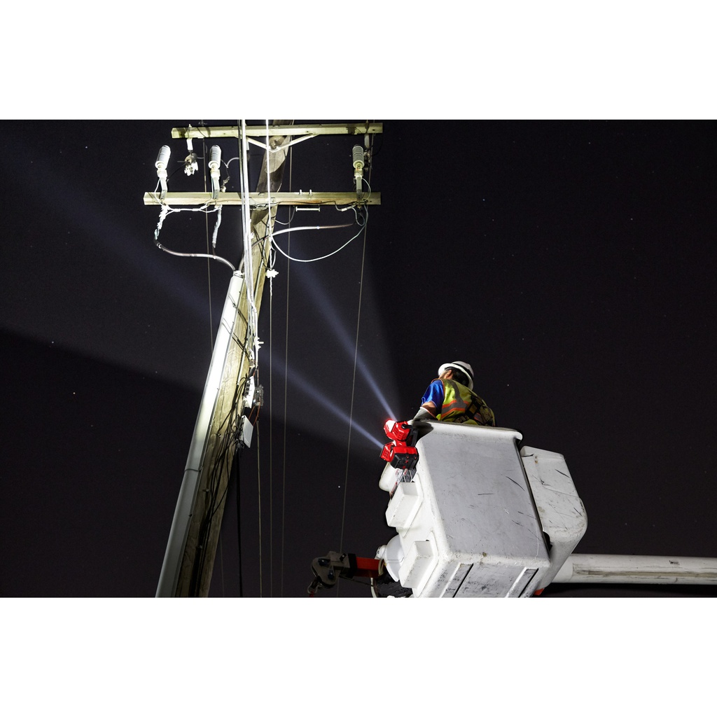 M18™_Lampa_obszarowa_LED_Milwaukee_M18_UBL-0_16