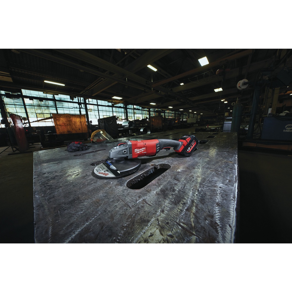 M18_FUEL™_Duża_szlifierka_kątowa_230_mm_z_włącznikiem_łopatkowym_Milwaukee_M18_FLAG230XPDB-121C_12