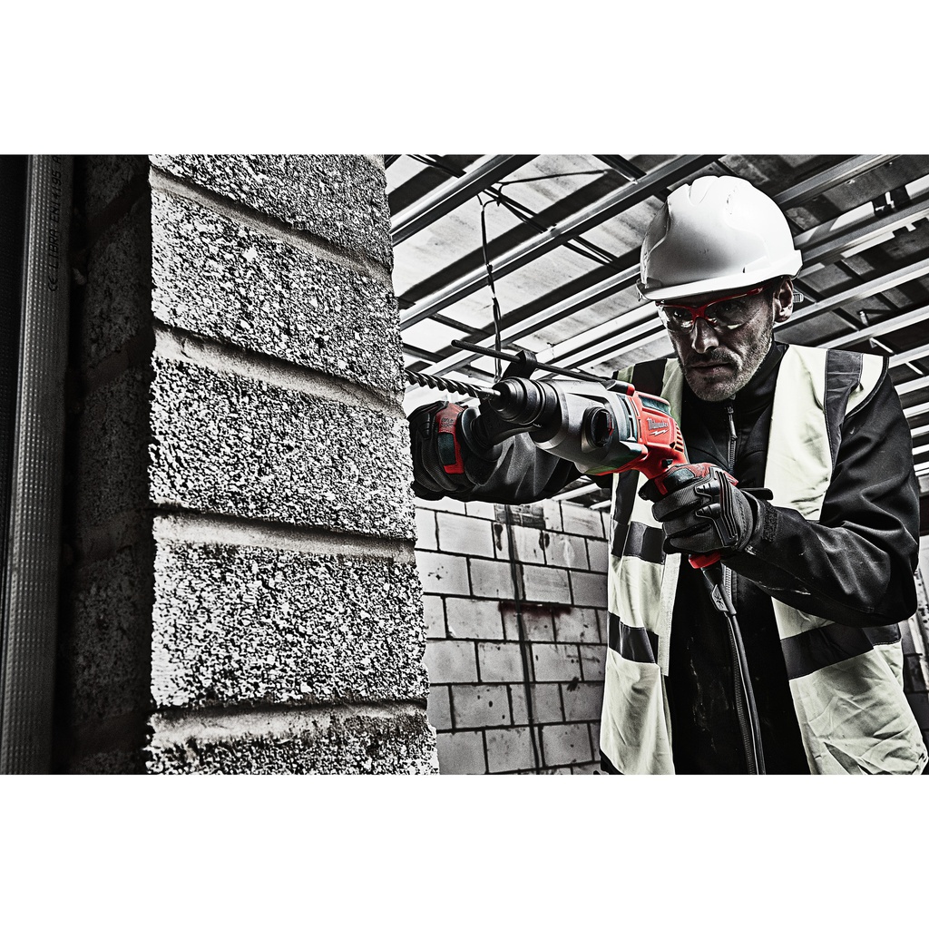 Młotowiertarka_SDS-plus_26_mm_o_2_trybach_pracy_Milwaukee_PFH_26_T_2