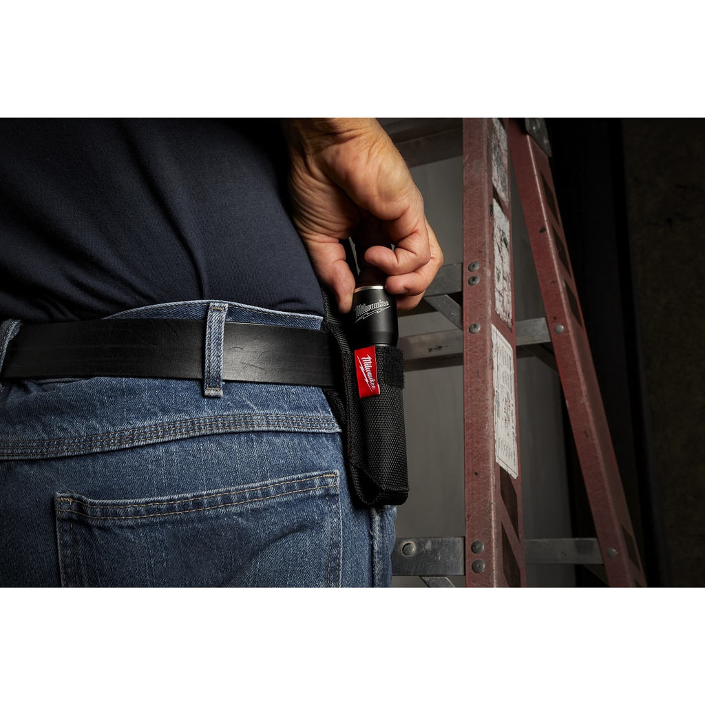 Latarka_Alkaliczna_Milwaukee_ML-LED_2