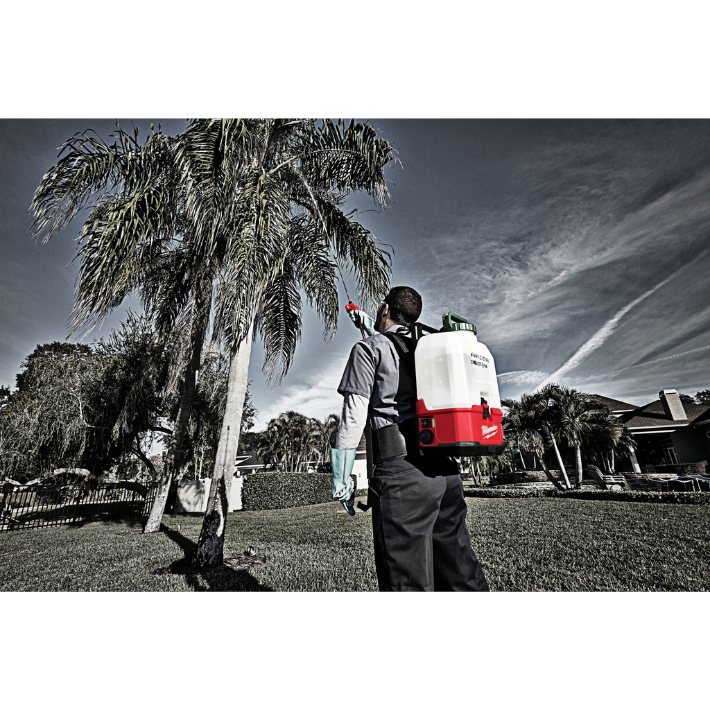 M18™_SWITCH_TANK™_Zbiornik_środków_chemicznych_-_15_L_Milwaukee_M18_BPFP-CST_9