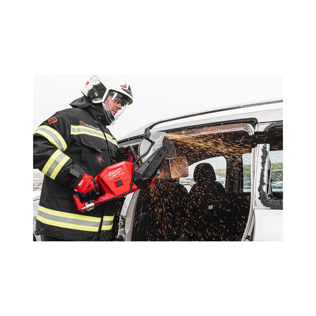 M18_FUEL™_Przecinarka_230_mm_Milwaukee_M18_FCOS230-121_11