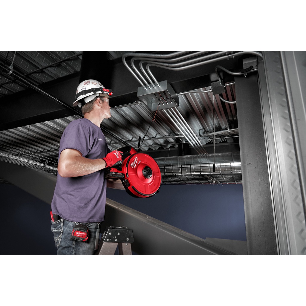 M18™_FUEL™_Urządzenie_do_przeciągania_przewodów_Milwaukee_M18_FPFT-202_30m_NC_Set_2
