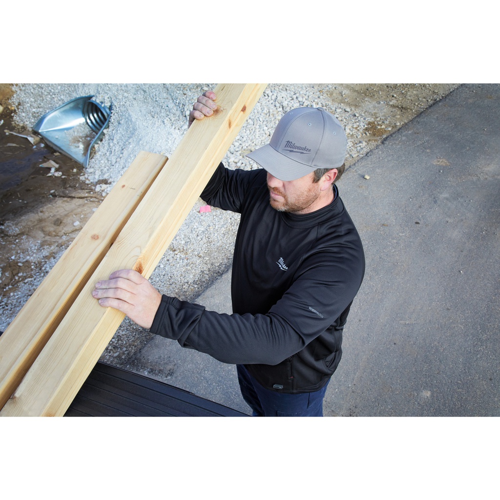 Podgrzewana_koszulka_akumulatorowa_WORKSKIN™_z_USB_Milwaukee_L4_HBLB-301S_2