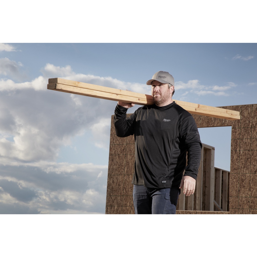 Podgrzewana_koszulka_akumulatorowa_WORKSKIN™_z_USB_Milwaukee_L4_HBLB-301L_3