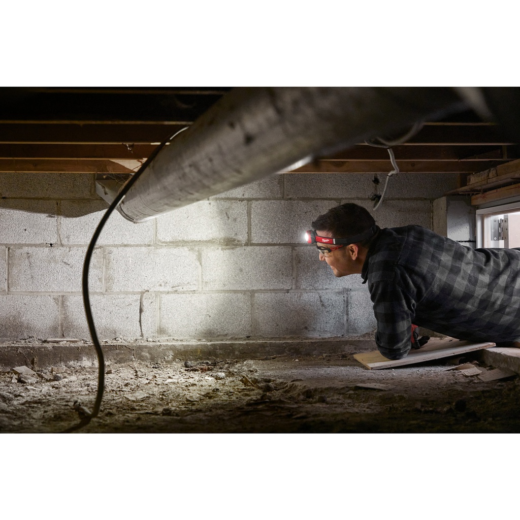 Akumulatorowa_latarka-czołówka_450_lumenów_z_wewnętrznym_akumulatorem_ładowanym_po_złączu_USB_Milwaukee_IR_HL450_19