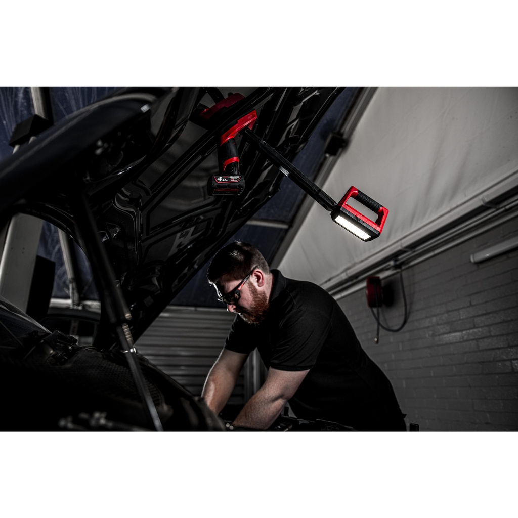 M12™_Oświetlenie_podwozia_Milwaukee_M12_UCL-0_10