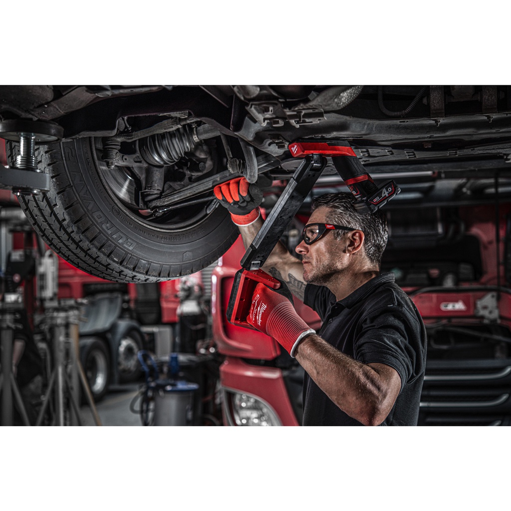 M12™_Oświetlenie_podwozia_Milwaukee_M12_UCL-0_12