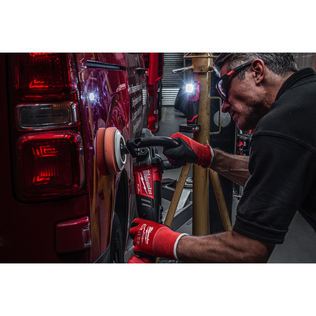 M12_Latarka_dopasowująca_kolor_Milwaukee_M12_CML-401_2