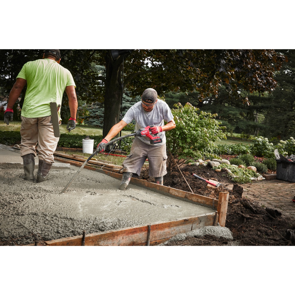 M18_FUEL™_Wibrator_igłowy_do_betonu_Milwaukee_M18_FCVN12-551_5