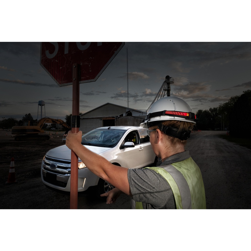 Akumulatorowa latarka-czołówka USB HI-VIS Milwaukee | L4 HL-VIS-301