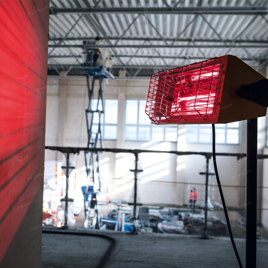 Promiennik podczerwieni Master HALL 1500