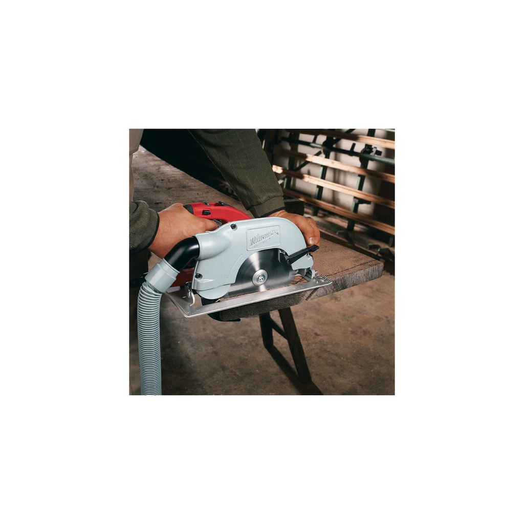 Pilarka_tarczowa_190_mm_(głębokość_cięcia_65_mm)_Milwaukee_SCS_65_Q_2